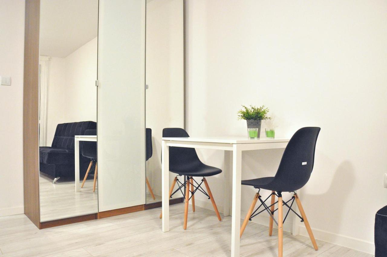 Nice And Comfy Studio Close To Old Town And Metro. Warsaw Exterior photo
