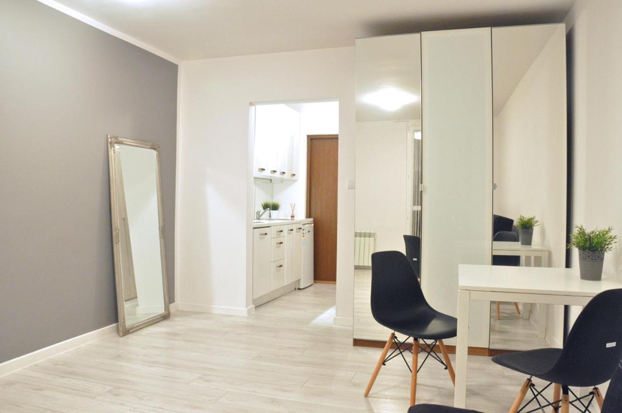 Nice And Comfy Studio Close To Old Town And Metro. Warsaw Exterior photo